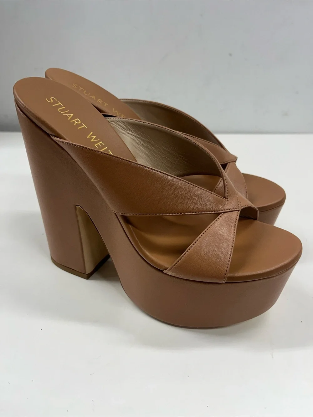 New STUART WEITZMAN Miami Sohigh Crisscross Platform Sandals Size 10